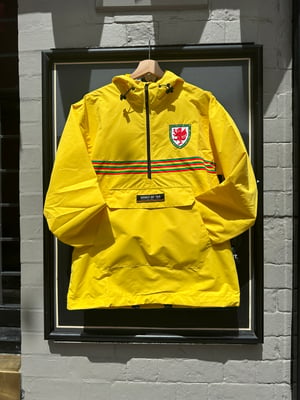 Image of Yr  ‘Aran Overhead Anorac’  in Yellow(Unisex)  