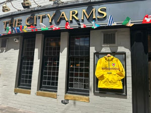 Image of Yr  ‘Aran Overhead Anorac’  in Yellow(Unisex)  