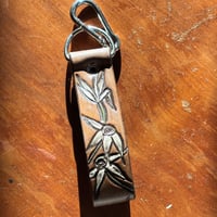 Image 3 of FLANNEL FLOWER KEYRING- ANTIQUE BROWN