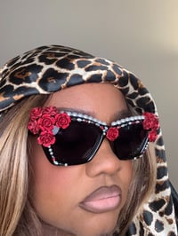 Image 2 of Black Rose Sunglasses 