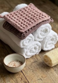 Image 2 of Wash Cloths