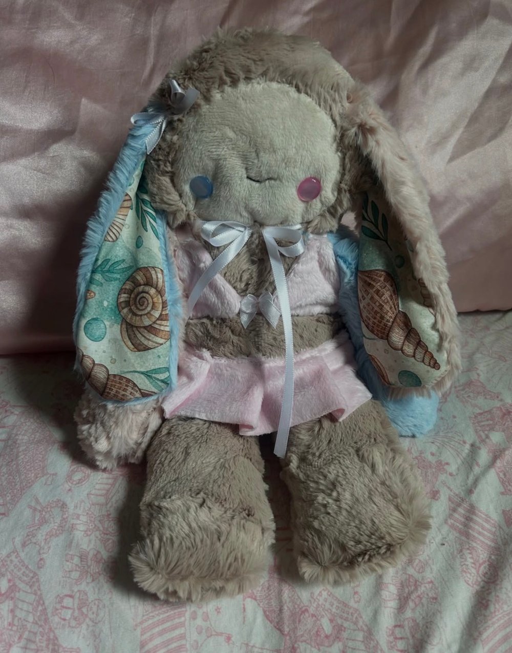Image of nomi the beach bunny