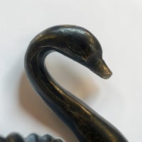 Image 8 of Cygne vide-poche en bronze ancien  vide-poche en bronze forme cygne vintage 