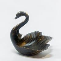 Image 2 of Cygne vide-poche en bronze ancien  vide-poche en bronze forme cygne vintage 