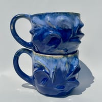 Image 3 of Grand Mug II