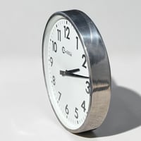 Image 5 of 25 cm  - Horloge Brillié industrielle aluminium poli miroir - Pendule Brillié f...