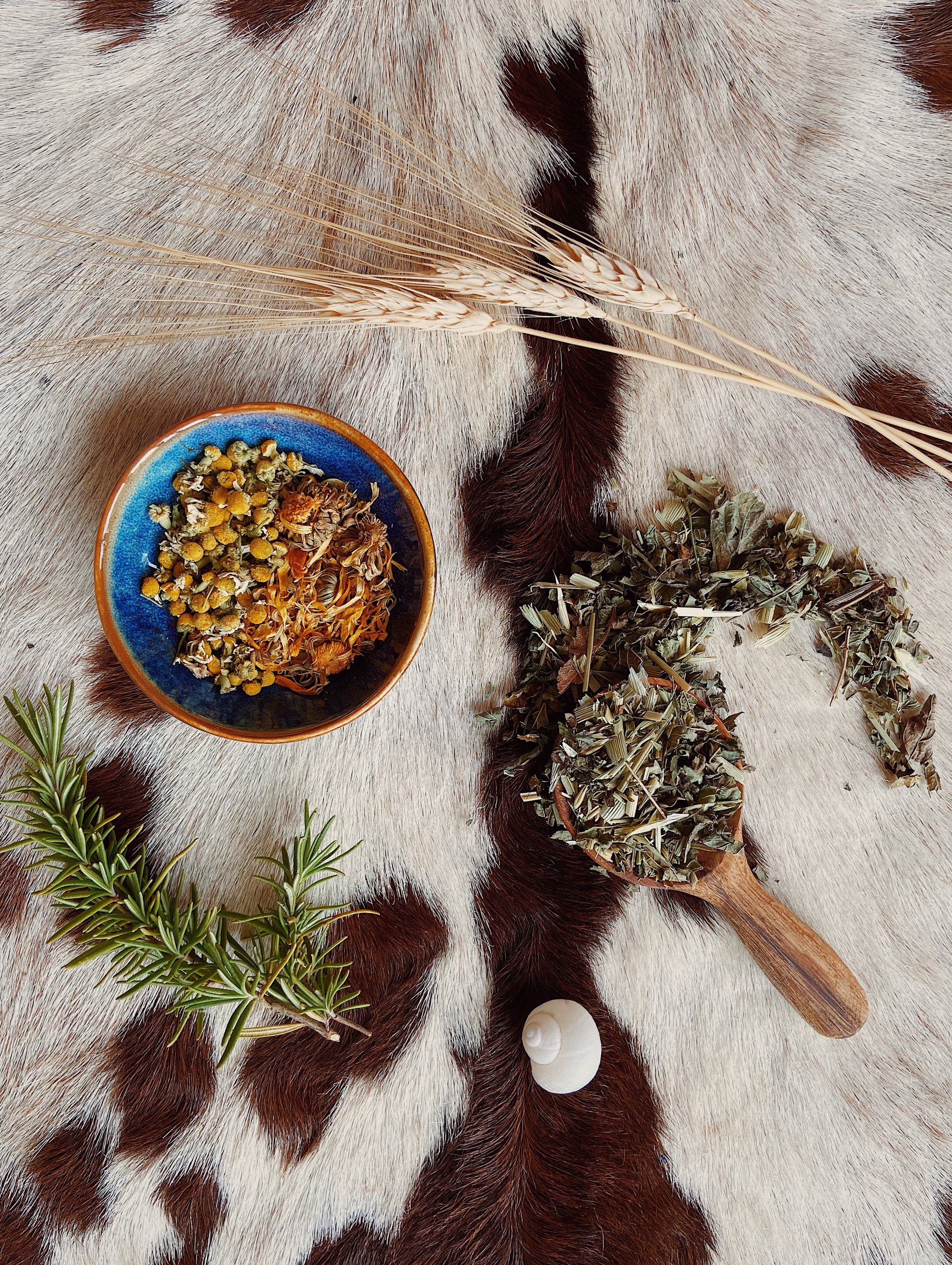 Image of  HERBS & FLOWERS HAIR BATH