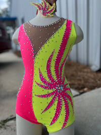 Image 2 of Neon Pink/Yellow Solo