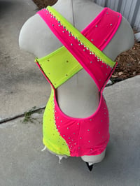 Image 3 of Neon Pink/Yellow Solo