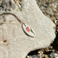 Image 1 of Collier Fleur rouge