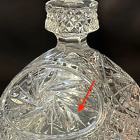 Image 10 of Bonbonnière ou sucrier en cristal taillé avec couvercle Motif Pinwheel vintage 1970s 