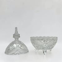 Image 5 of Bonbonnière ou sucrier en cristal taillé avec couvercle Motif Pinwheel vintage 1970s 