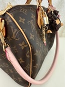 Image 3 of Speedy pink
