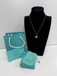 Image 2 of Womens necklace Set 1v1