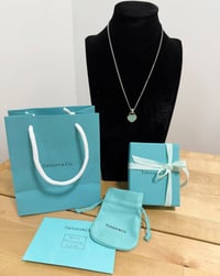 Image 1 of Womens necklace Set 1v1