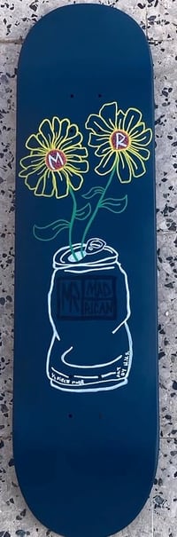 Image 3 of MR Flowers with Can broke Deck Size 8