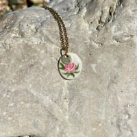 Image 2 of Collier Rose