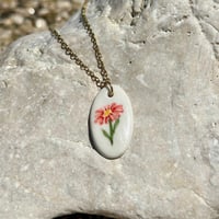 Collier Marguerite rouge 