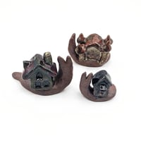Image 2 of Snouses