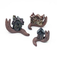 Image 1 of Snouses