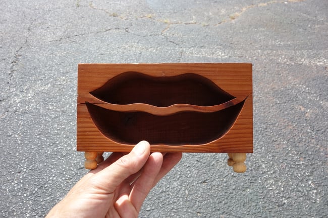 FOLK LIPS