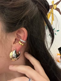 Image 3 of Earcuff bubble