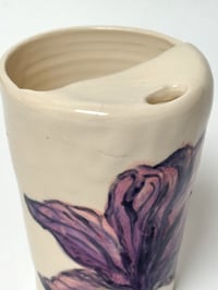 Image 2 of iris travel mug (seconds)