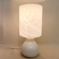Image 3 of Lampe en albâtre blanc vintage 1970 - lampe en marbre blanc - veilleuse en alb...