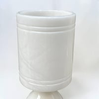 Image 8 of Lampe en albâtre blanc vintage 1970 - lampe en marbre blanc - veilleuse en alb...
