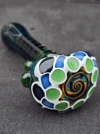 Image 1 of White Dotstack With Wig Wag Pipe