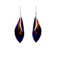  Pétale de Nuit Earrings