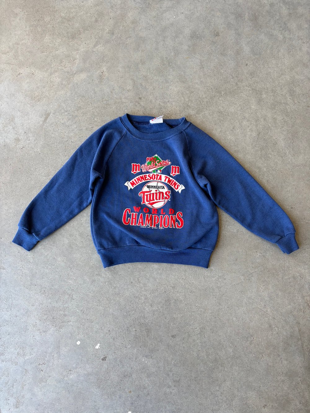 Image of Vintage MInnensota Twins Crewneck