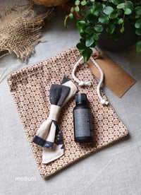 Image 4 of Reusable Gift Bag - Breeze Block Brown