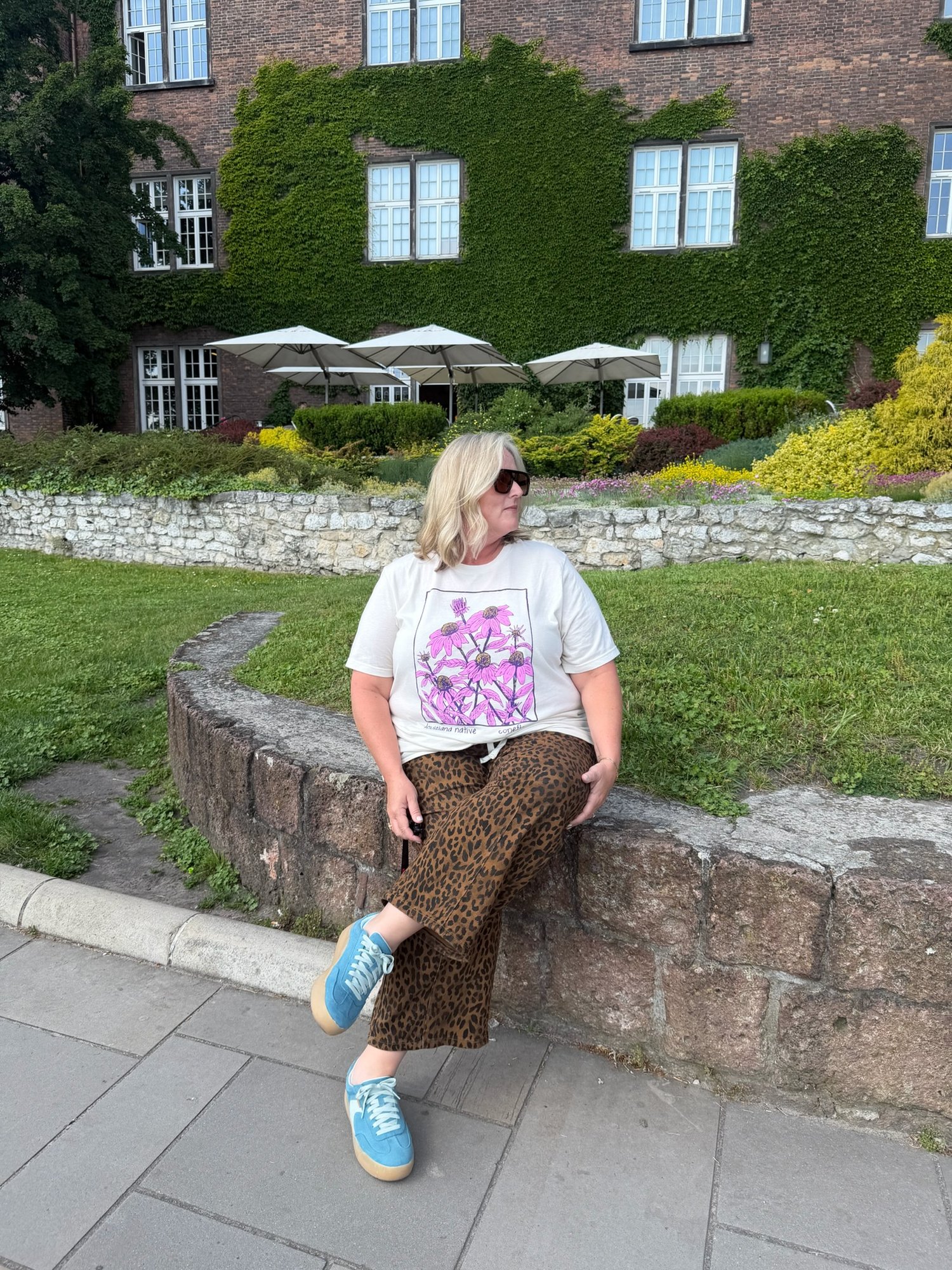 Image of Adult Coneflower Short Sleeve Tee 