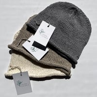 Image 1 of Summer Linen Black Isle Beanie – Lavender Grey, Taupe and Cream.