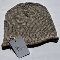 Image 5 of Summer Linen Black Isle Beanie – Lavender Grey, Taupe and Cream.