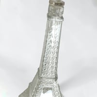 Image 7 of Grande bouteille Tour Eiffel ancienne en verre - carafe à liqueur Tour Eiffel vintage 1950