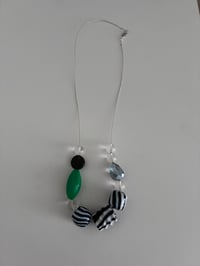 Image 2 of GARGANTILLA  BLACK GREEN CIRCUS