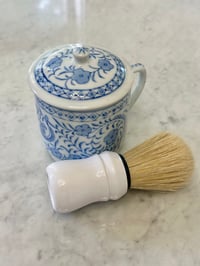 Image 4 of Chinoiserie Tallow Baccrat Rouge No 540 Shaving Soap Set  