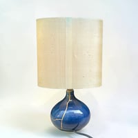 Image 6 of Lampe en céramique kintsugi vintage 1970 et abat-jour en soie peinte motif floral