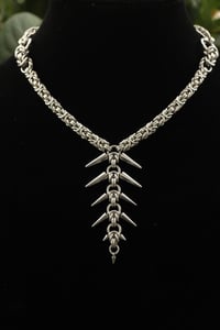 Image 2 of The Spineless Chain