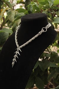 Image 3 of The Spineless Chain