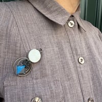 Image 2 of Broche "BOND"