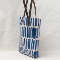 Image 4 of Paint Soft Tote blue and vintage brown