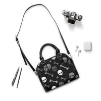 Image 4 of Skull & Crossbones Shoulder Handbag — Gothic Skull Pattern Purse
