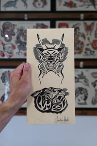 Dragon & Tiger