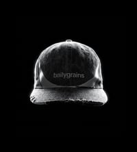 Image 2 of Cap V.3