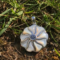 Image 3 of Mother of Pearl Chile temple Bahá'í Pendant Sterling Silver
