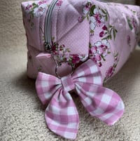 Image 3 of Pink Large Quilted Boxy Bag