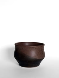 Image 1 of Pot I